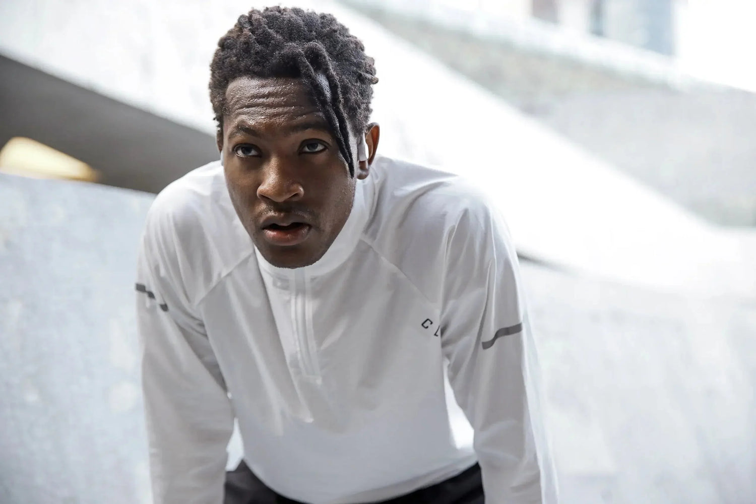 Why Bone Conduction Headphones Are a Runner's Best Friend - Mojawa