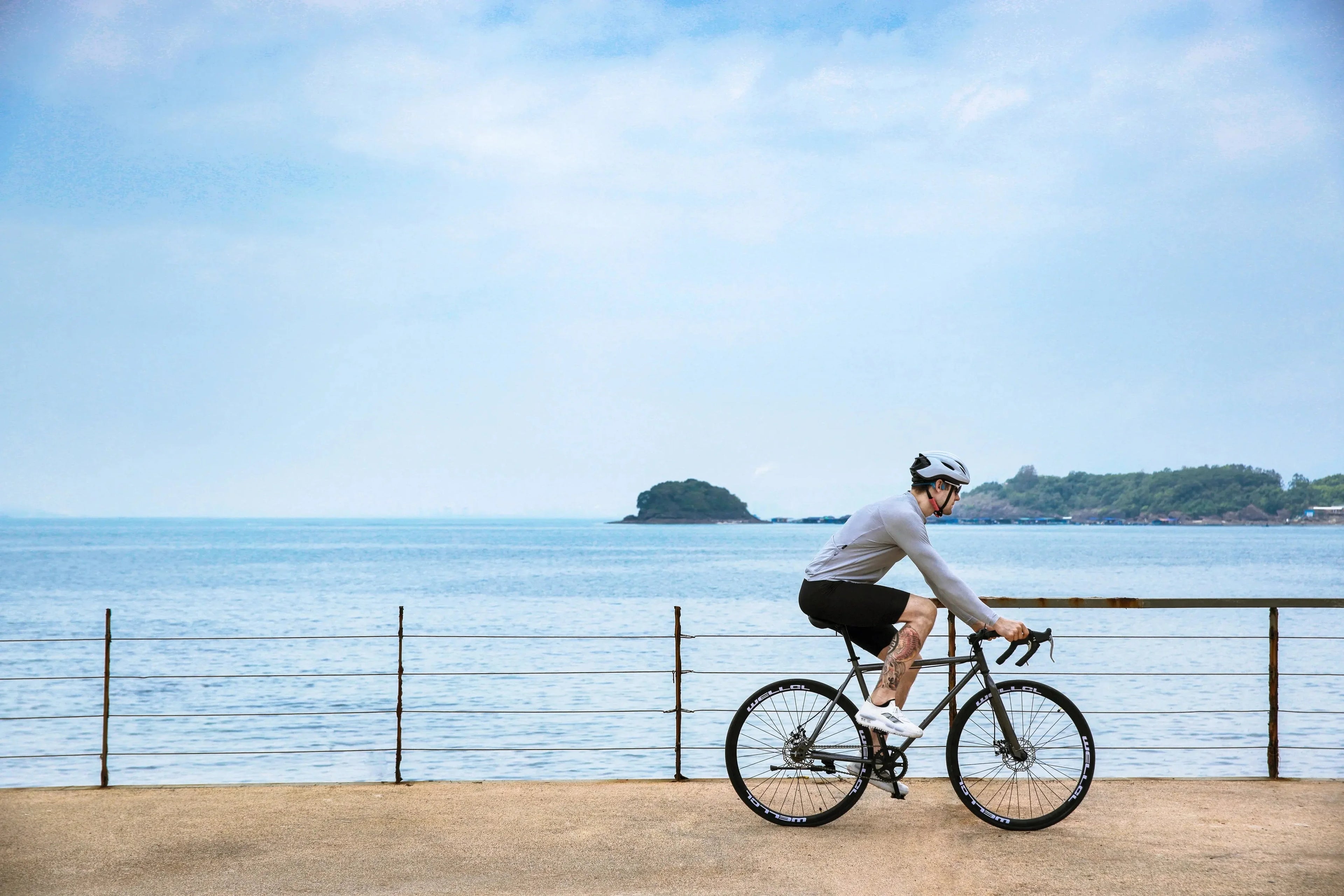 Can You Safely Listen to Music While Cycling? Here's Your Answer - Mojawa